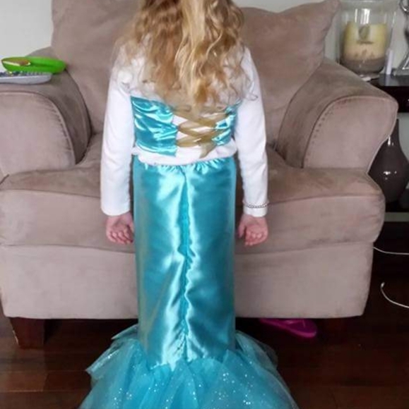 Mermaid costume - Picture 3 of 3
